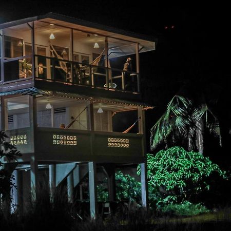 Nias Surf Stay Lagudri Bagian luar foto