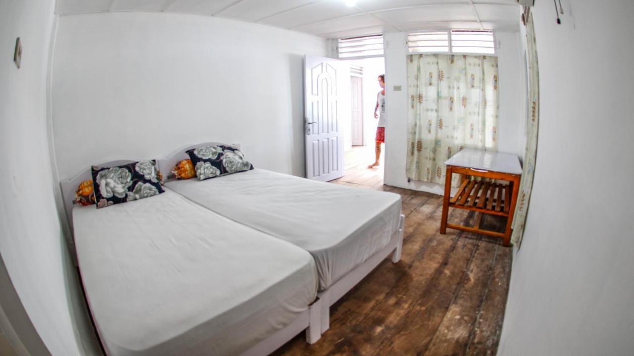 Nias Surf Stay Lagudri Bagian luar foto