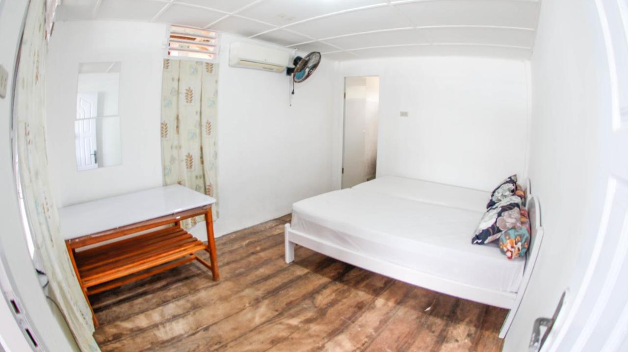 Nias Surf Stay Lagudri Bagian luar foto
