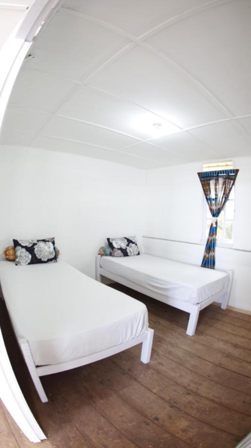 Nias Surf Stay Lagudri Bagian luar foto